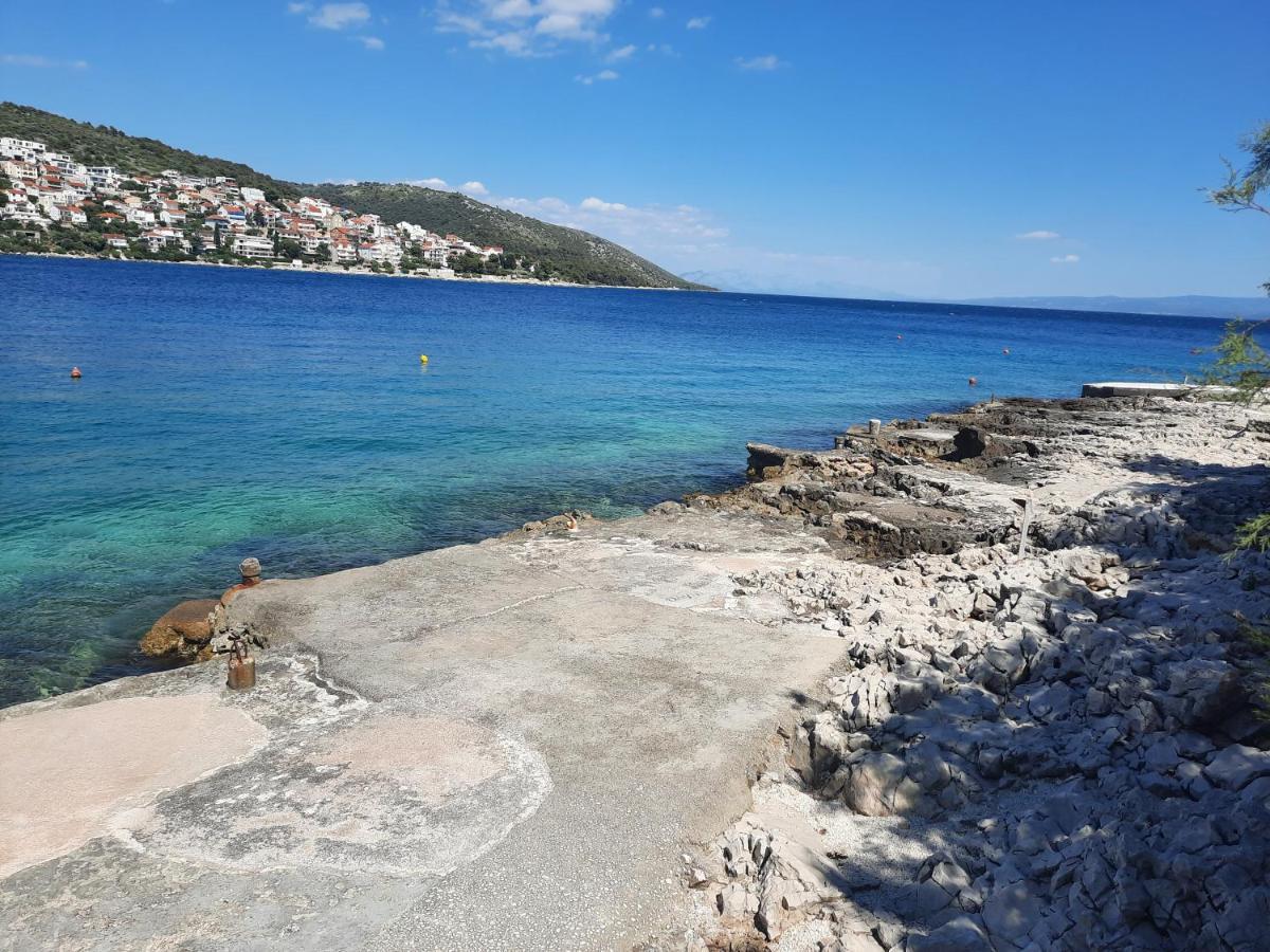 Apartment Ema Trogir Eksteriør billede