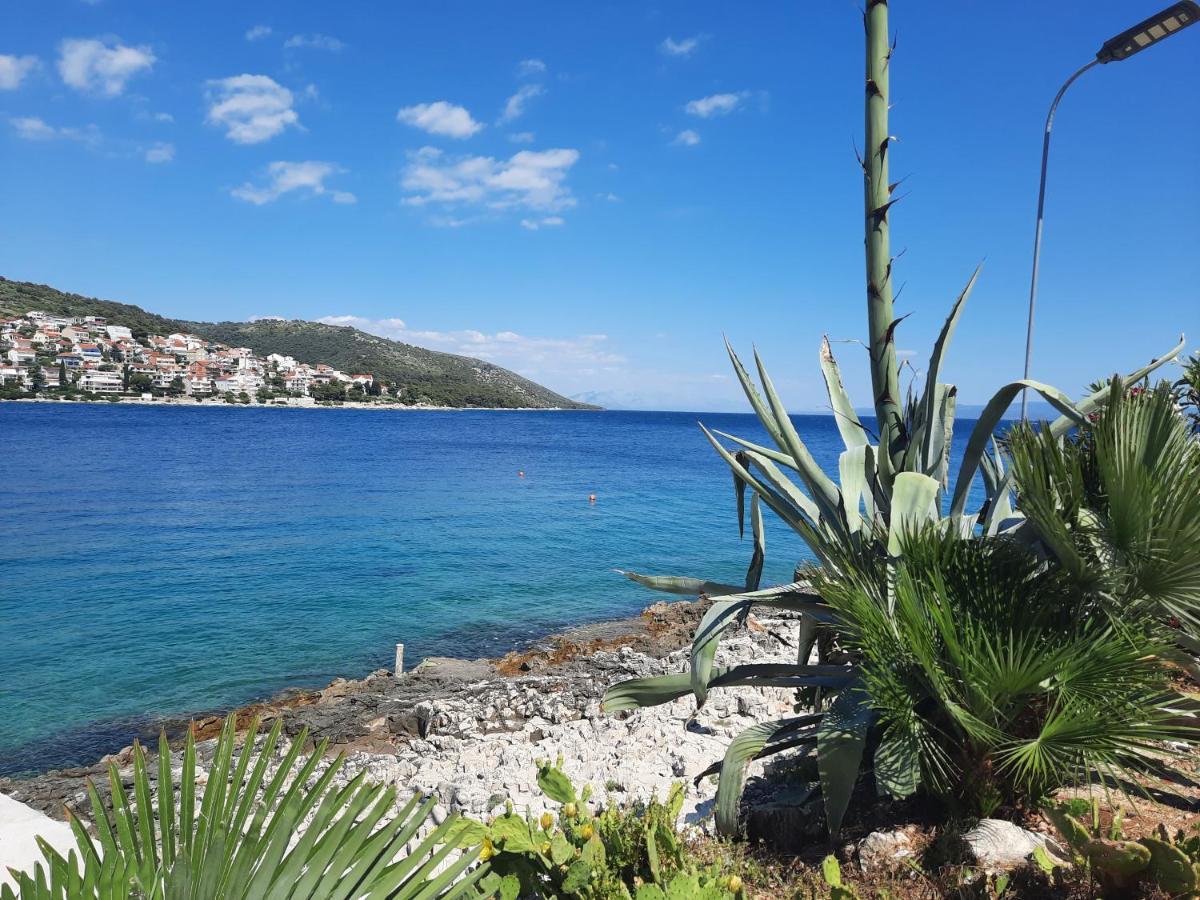 Apartment Ema Trogir Eksteriør billede