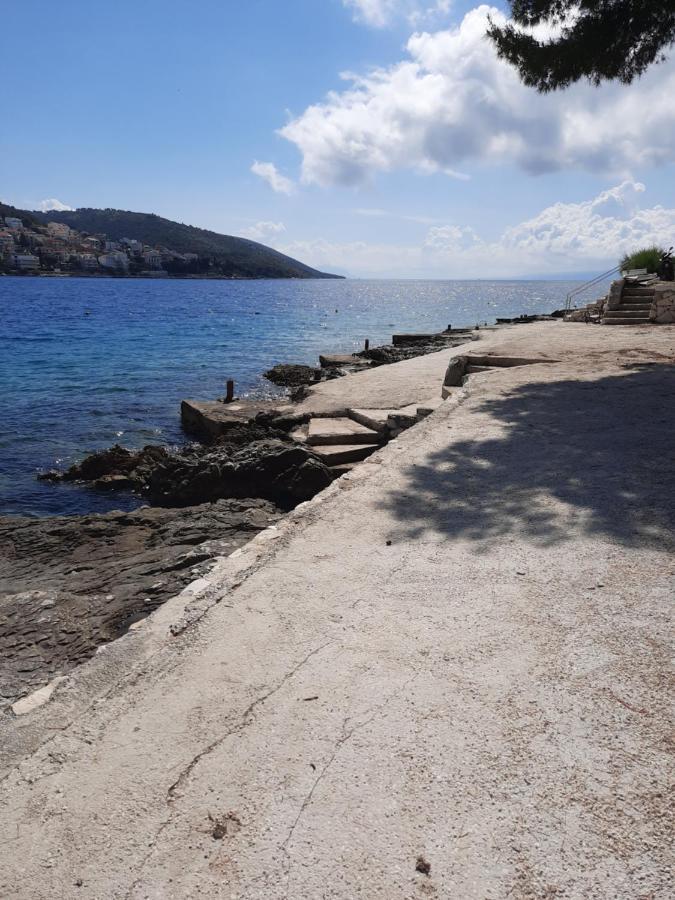 Apartment Ema Trogir Eksteriør billede