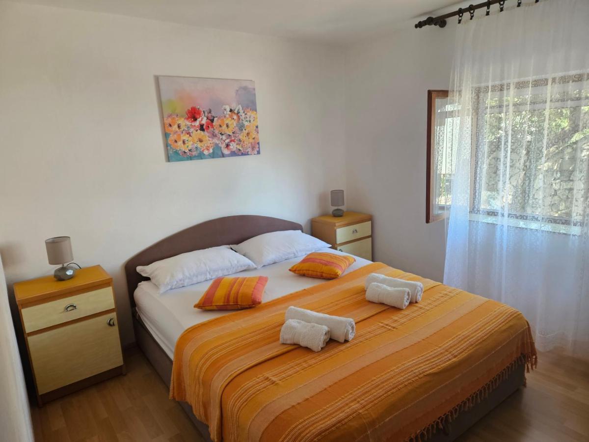Apartment Ema Trogir Eksteriør billede