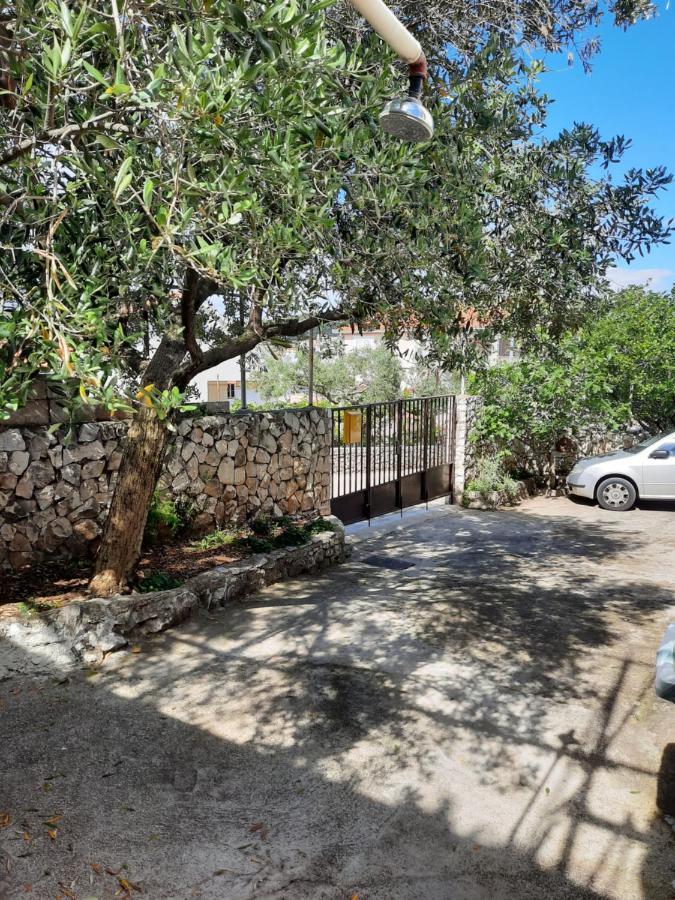 Apartment Ema Trogir Eksteriør billede